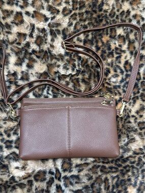 Brown Crossbody Leather Wristlet Bag - Unbranded